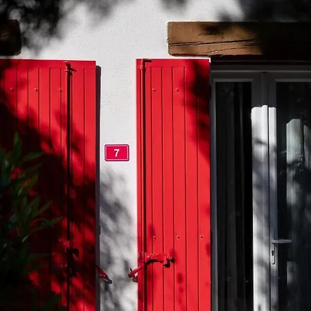 Hotel Les Volets Rouges - Cassis